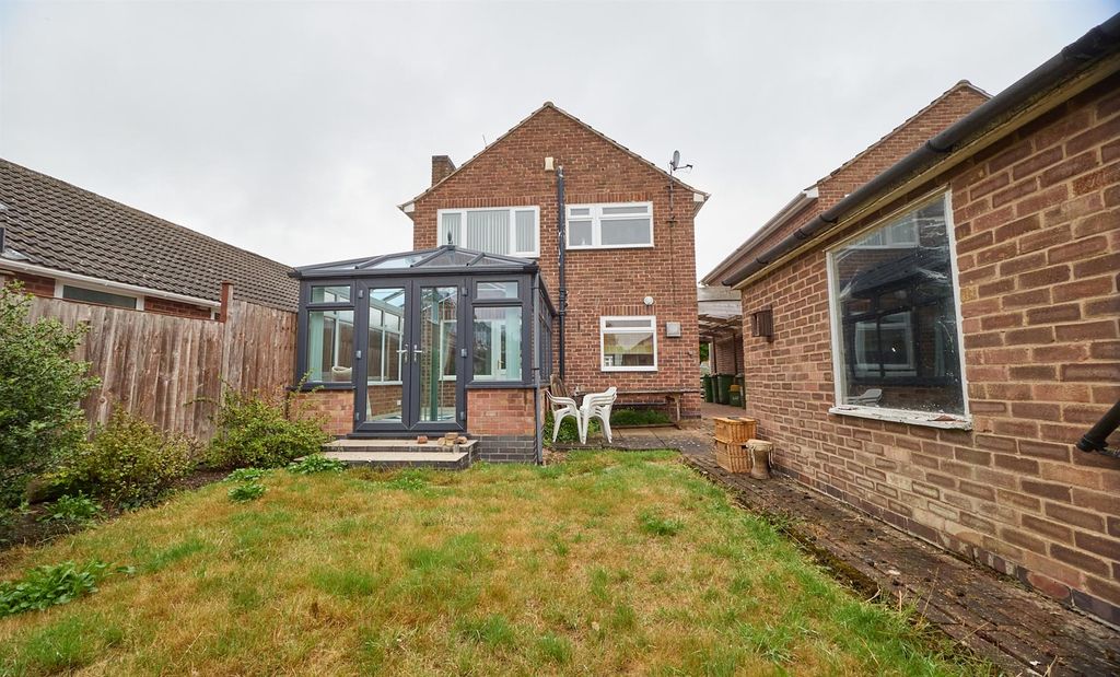 Property photo 2 of 13 Park View Sharnford 6.Jpg