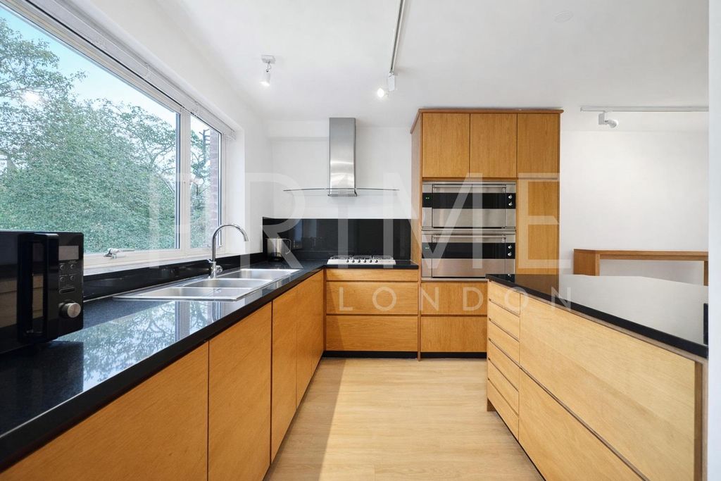 Property photo 2 of 14 Ws3.Jpg