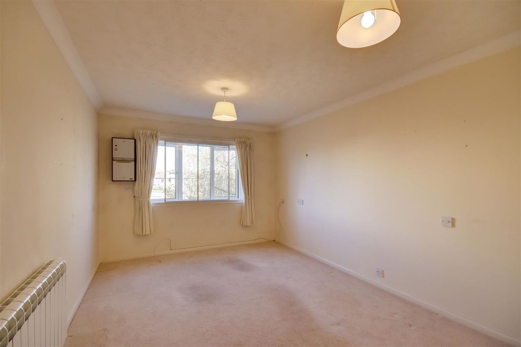 Property photo 2 of 18 Img_1104-Img_1108.Jpg