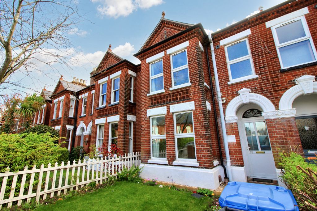 Property photo 1 of 16