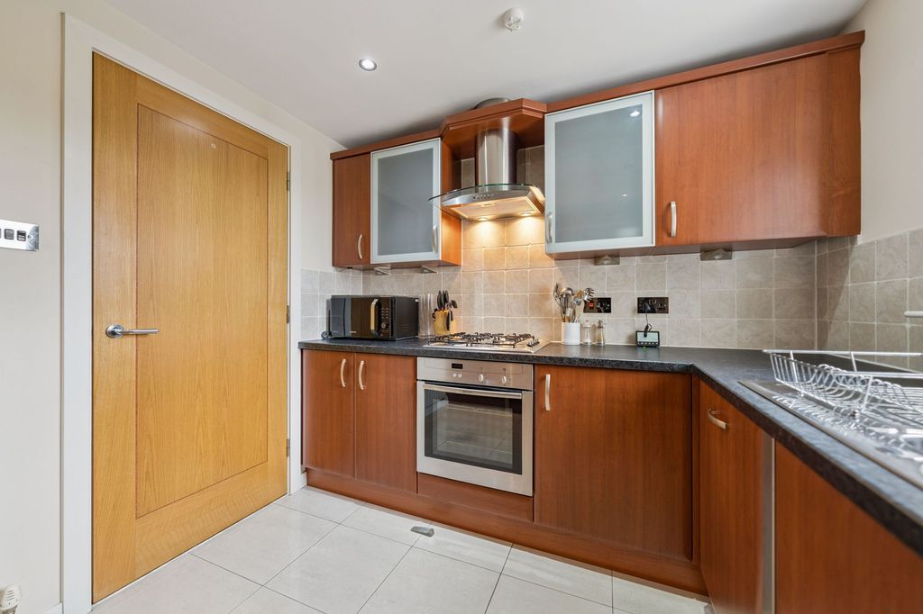Additional image 9 of 3 bed flat for sale47 Cathkin Road, Flat 2/4, Langside, Glasgow G42