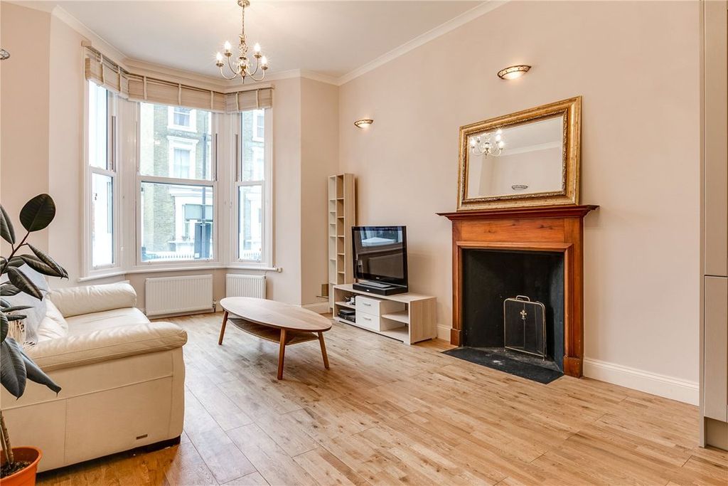 Property photo 1 of 6
