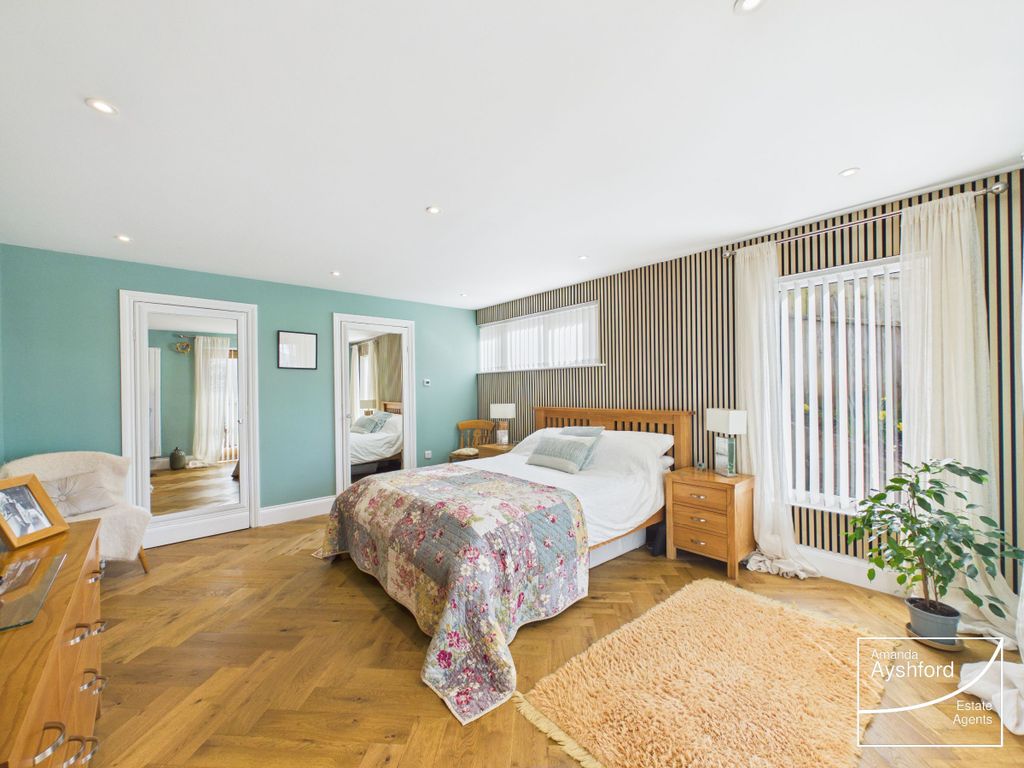 Additional image 9 of 5 bed detached bungalow for saleBarcombe Heights, Preston, Paignton TQ3