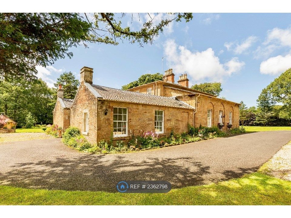 Property photo 1 of 32