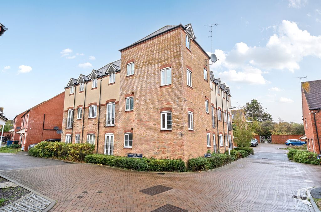 Property photo 1 of 22 Afed8E3A-Aceb-453...