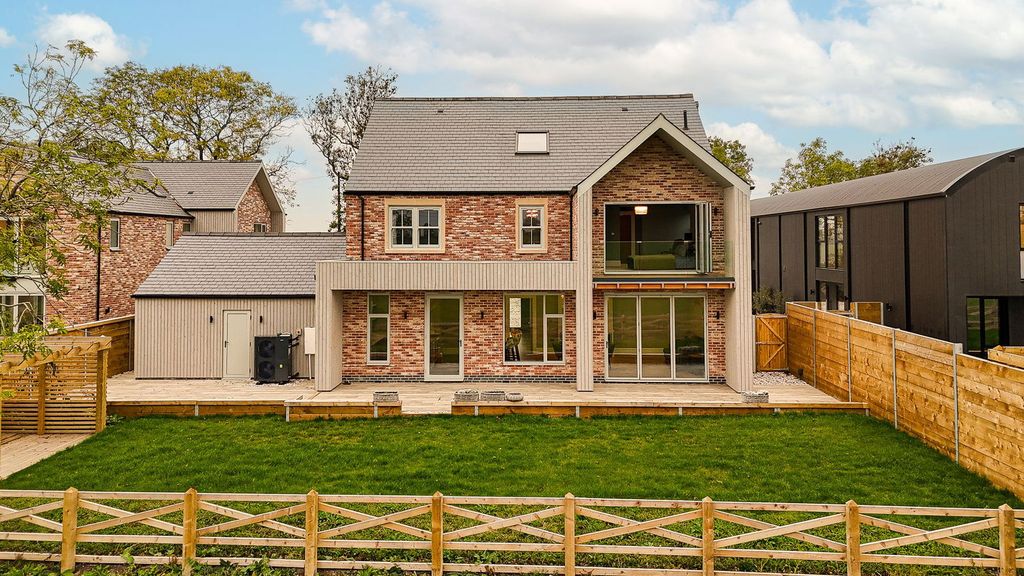 Property photo 1 of 56