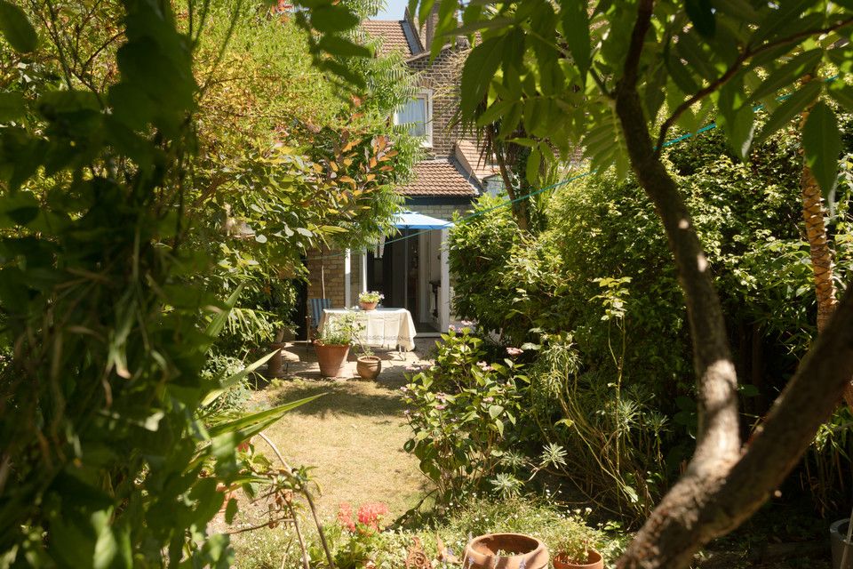 Property photo 2 of 31