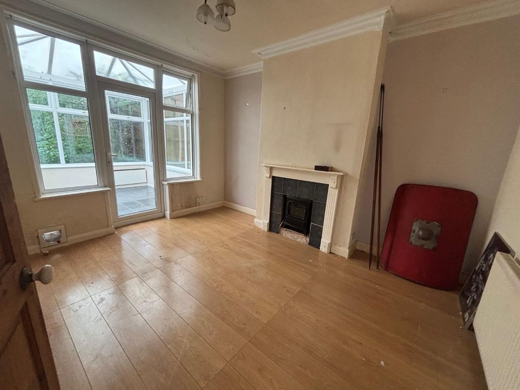 Property photo 3 of 9 Rear Reception Room.Jpg