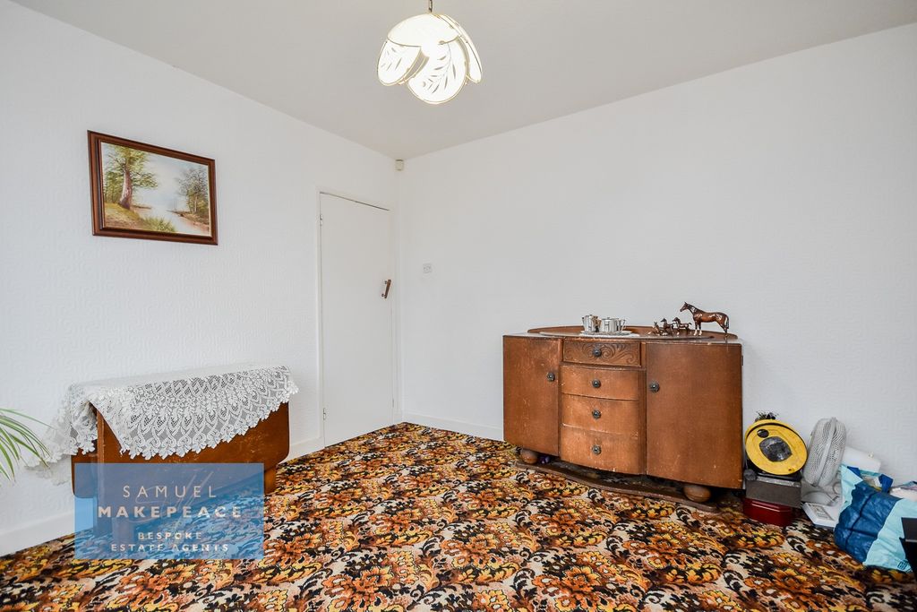 Property photo 3 of 28 Gallery