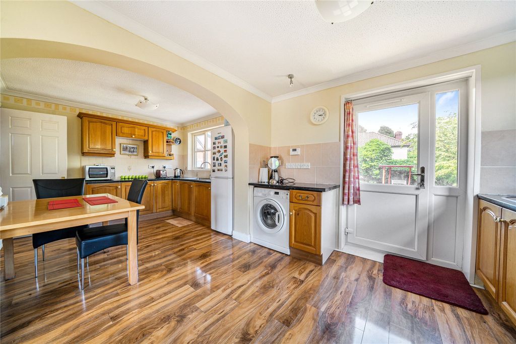Property photo 2 of 12 Kitchen