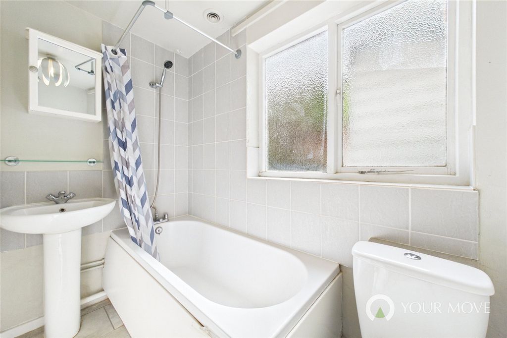 Property photo 3 of 8 Picture No. 23