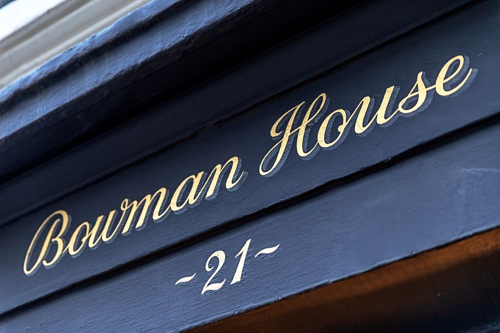 Property photo 2 of 48