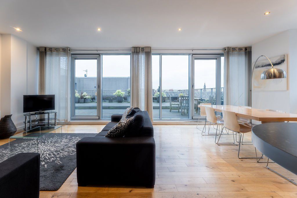 Property photo 2 of 27 Picture 2