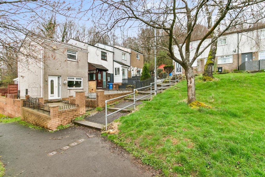 Property photo 1 of 24