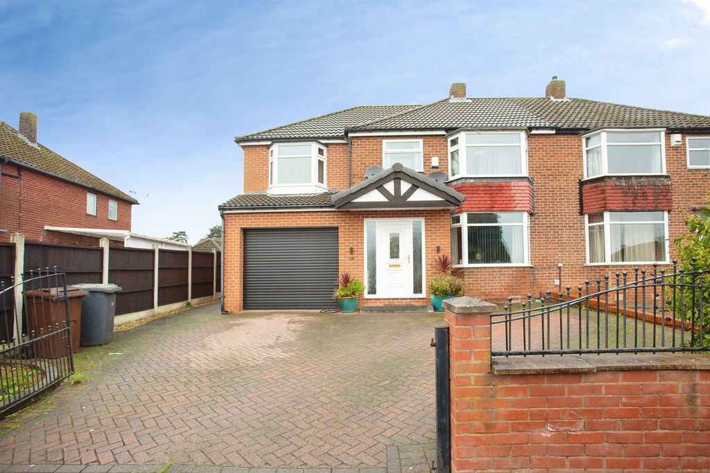 Property photo 1 of 22