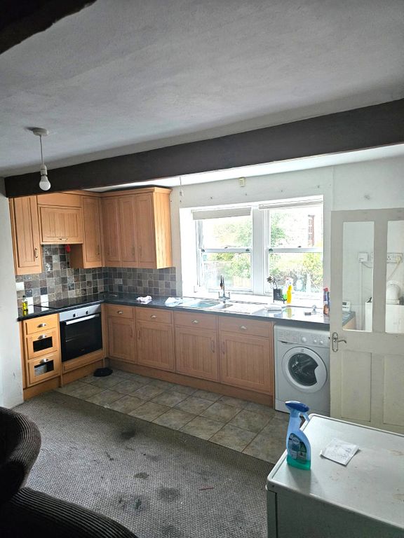 Property photo 3 of 5