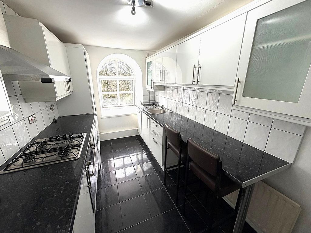 Property photo 3 of 11 3.Jpg