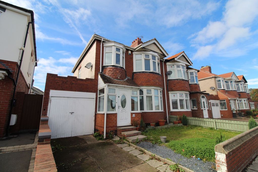 Property photo 1 of 14