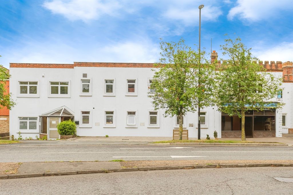 Property photo 1 of 6
