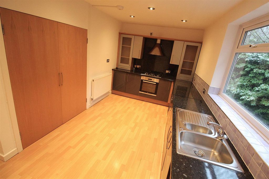 Property photo 3 of 12 3.Jpg