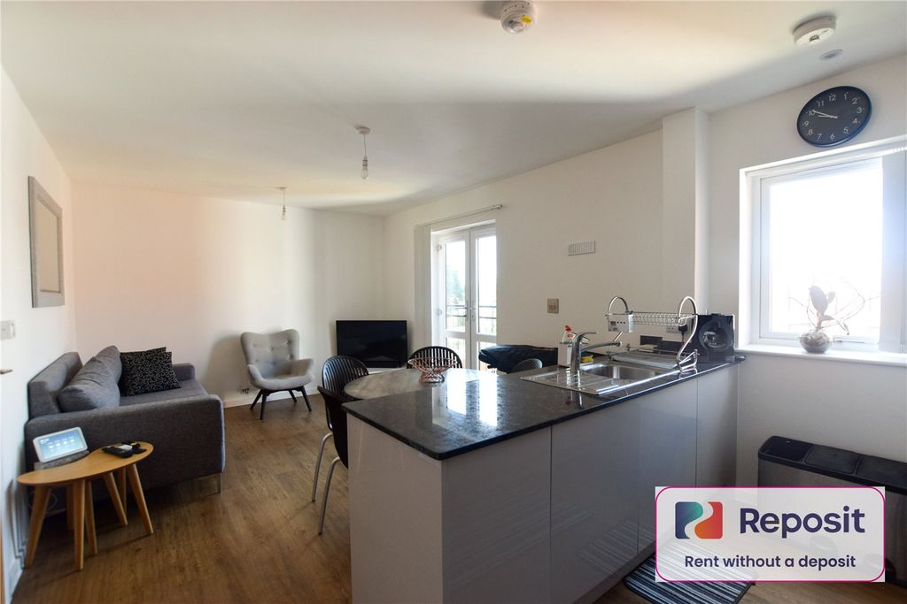 Property photo 3 of 10 Picture No. 14
