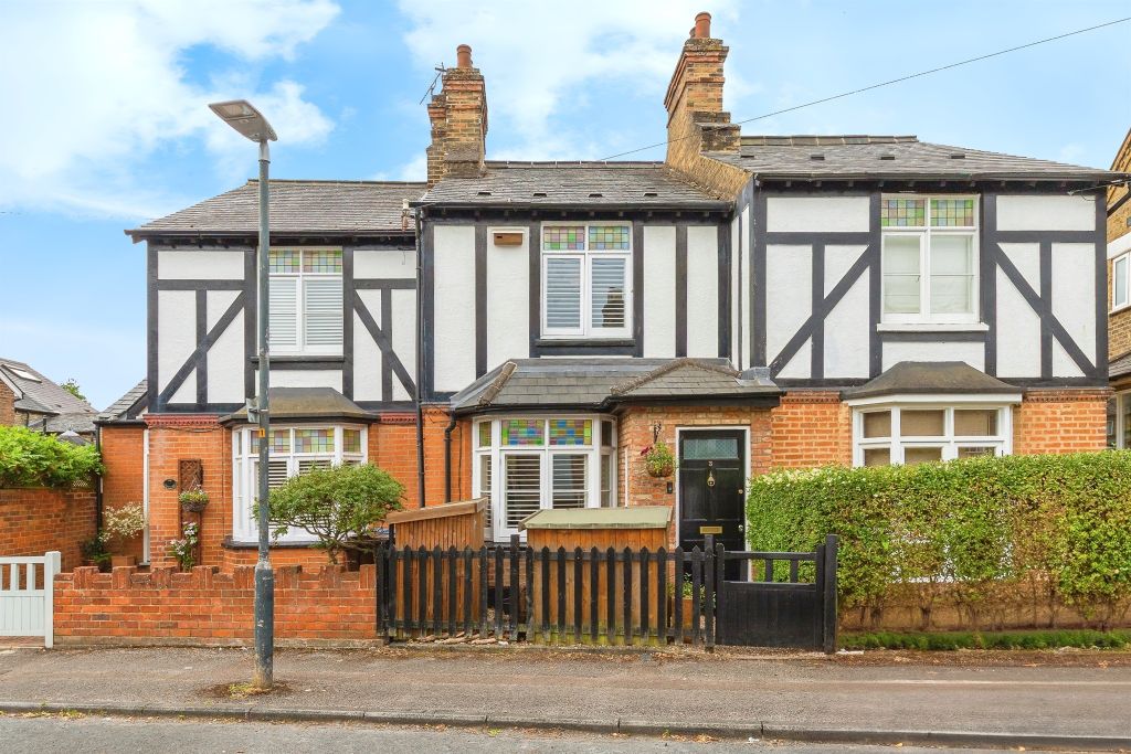 Property photo 1 of 17