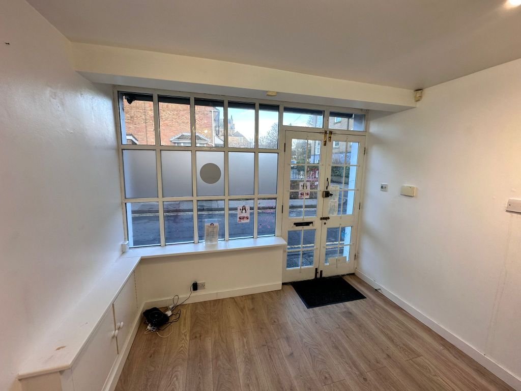 Property photo 2 of 5