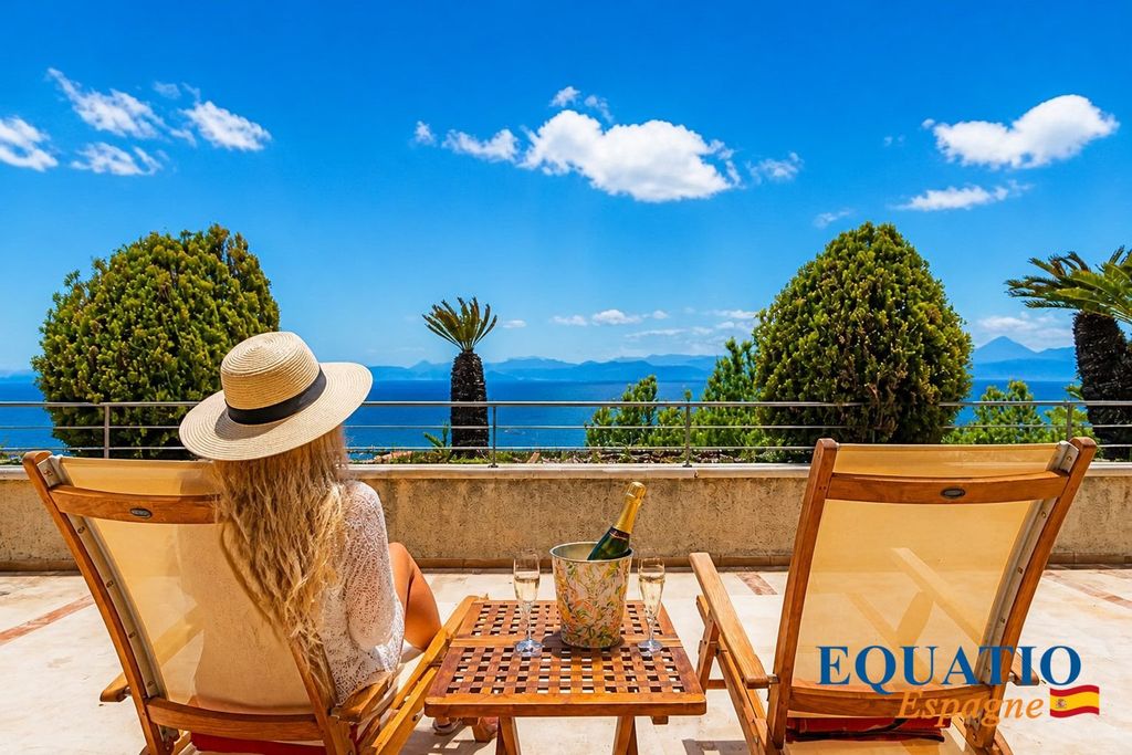 Property photo 1 of 5 Spain - Altea - Sea View Apartment