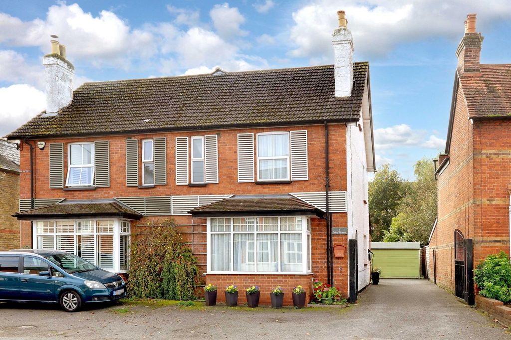 Property photo 1 of 17 Picture No. 03
