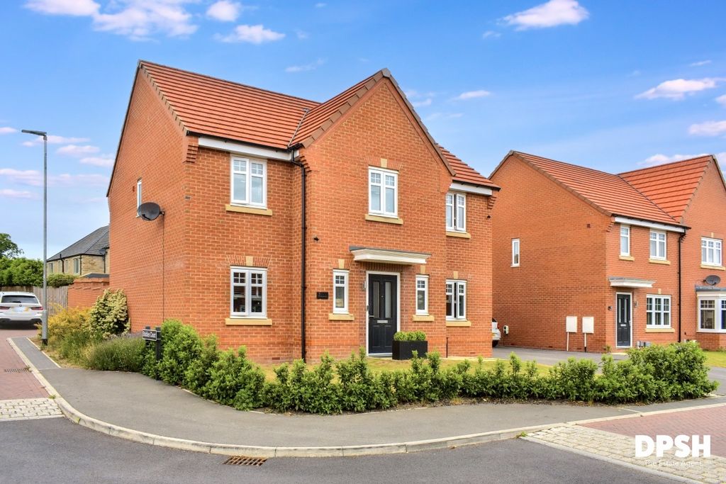 Property photo 1 of 38