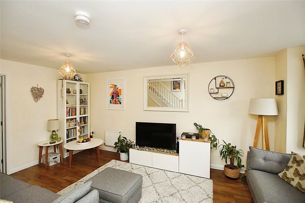 Property photo 2 of 15 Photography