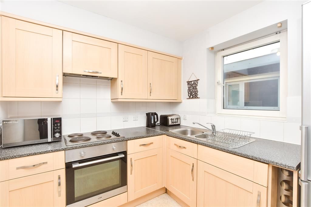 Property photo 2 of 10 Kitchen Area