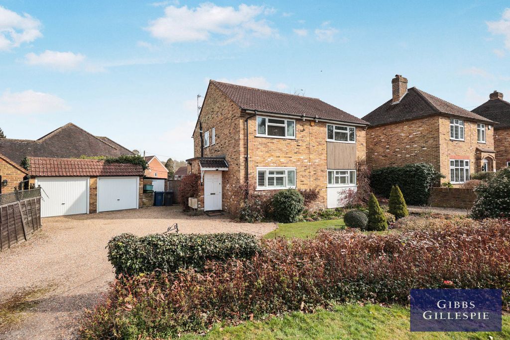 Property photo 1 of 10 Photo