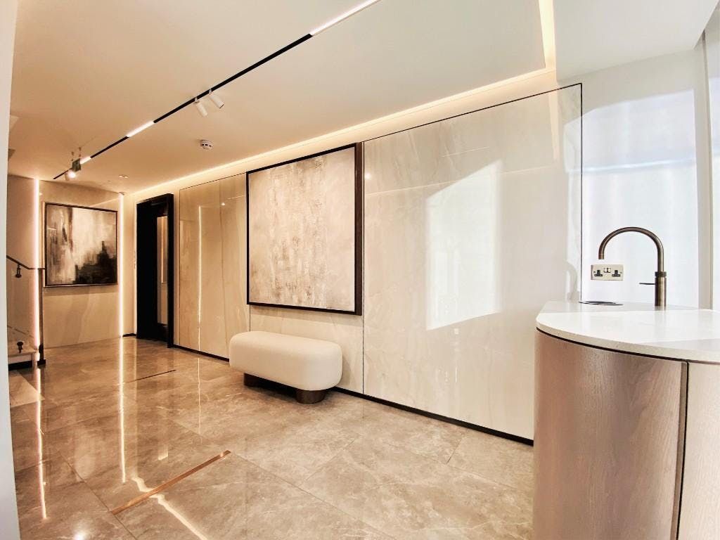 Property photo 2 of 8 Lobby 1.Jpeg