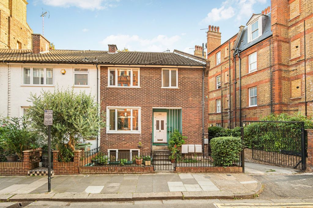 Property photo 1 of 7