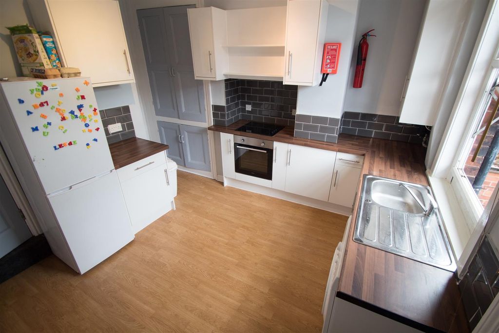 Property photo 1 of 10 Property Photo