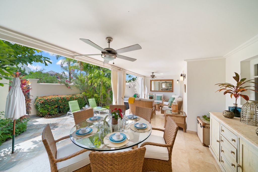 Property photo 2 of 29