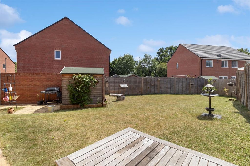 Property photo 2 of 14 Photo 3