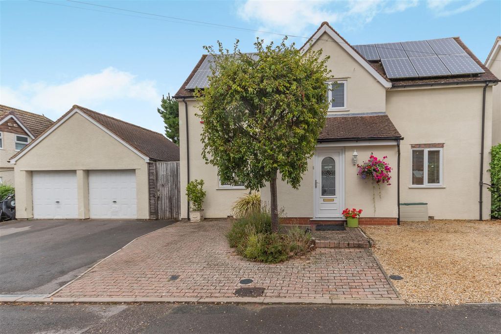Property photo 1 of 27