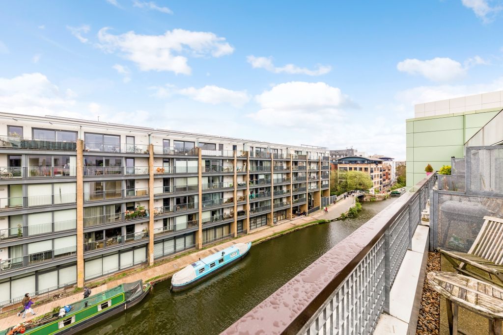 Property photo 3 of 10 Kleine Wharf