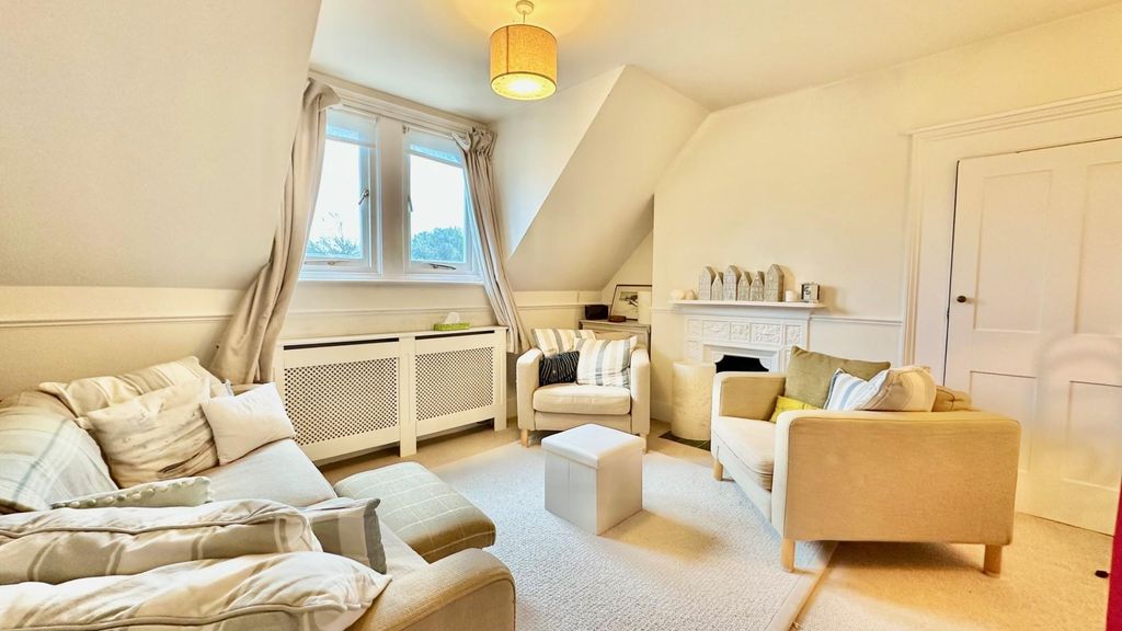 Property photo 1 of 26