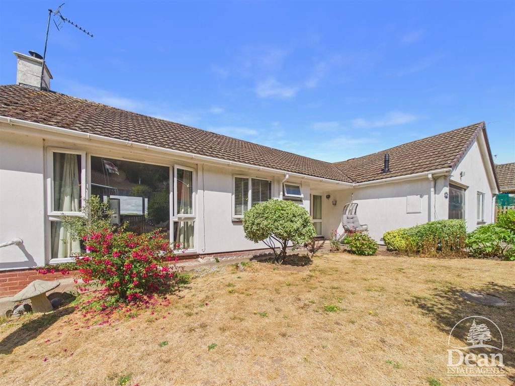 Property photo 1 of 26