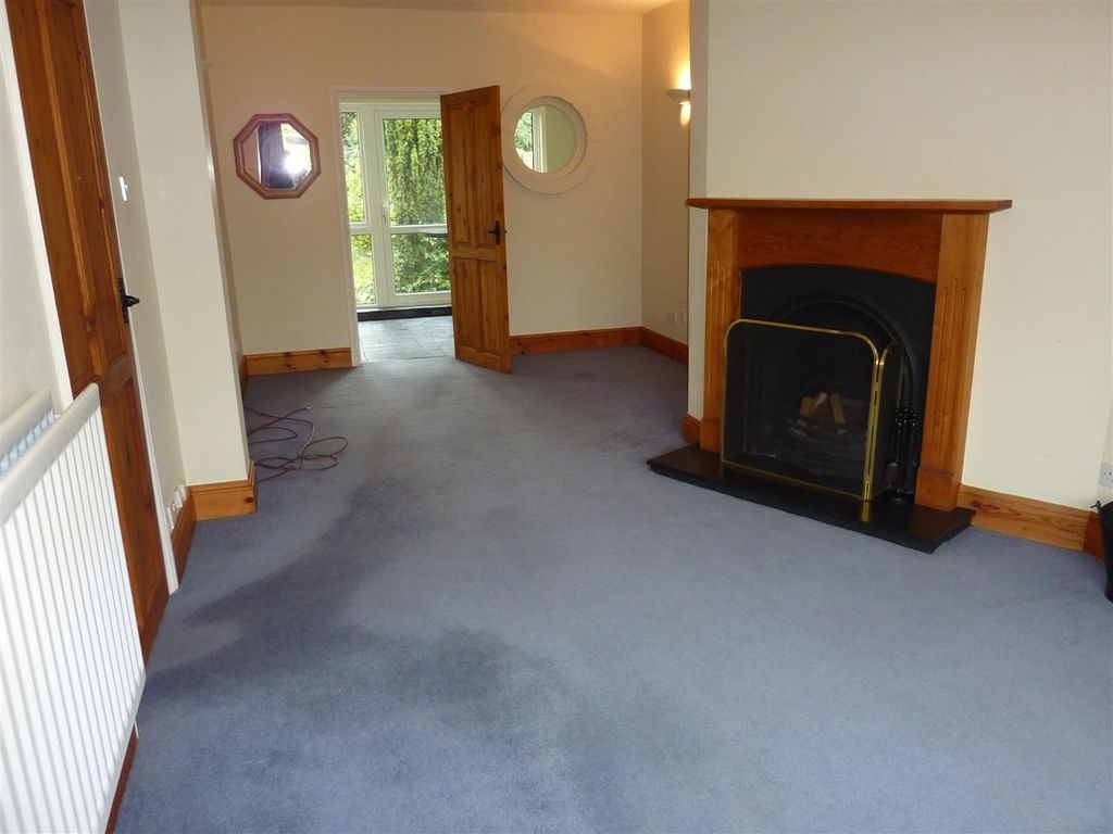 Property photo 2 of 10 P1020837.Jpg