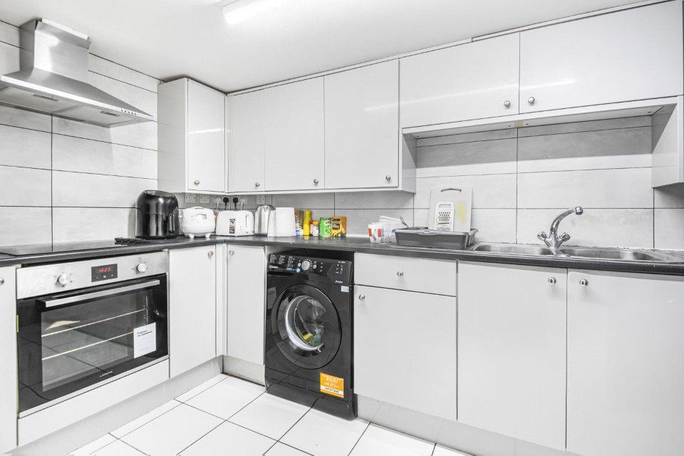 Property photo 3 of 27 Picture No. 14