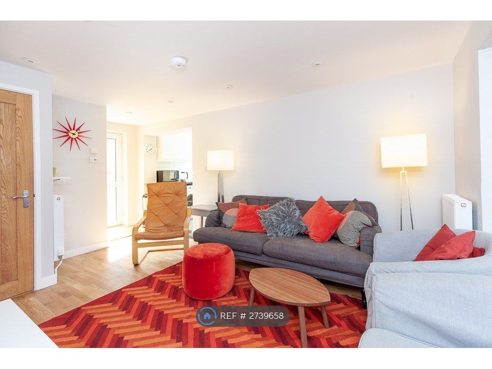 Property photo 1 of 35