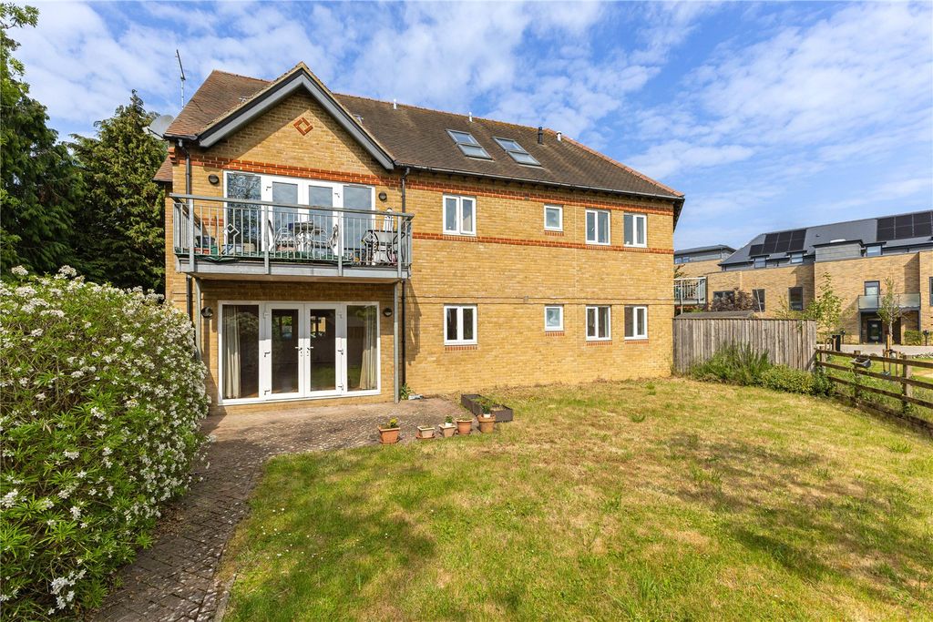 Property photo 1 of 14 Picture No. 24