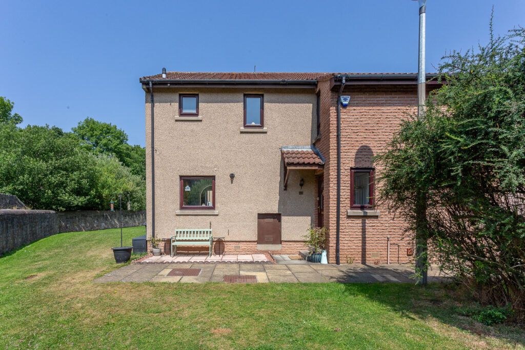 Property photo 1 of 22