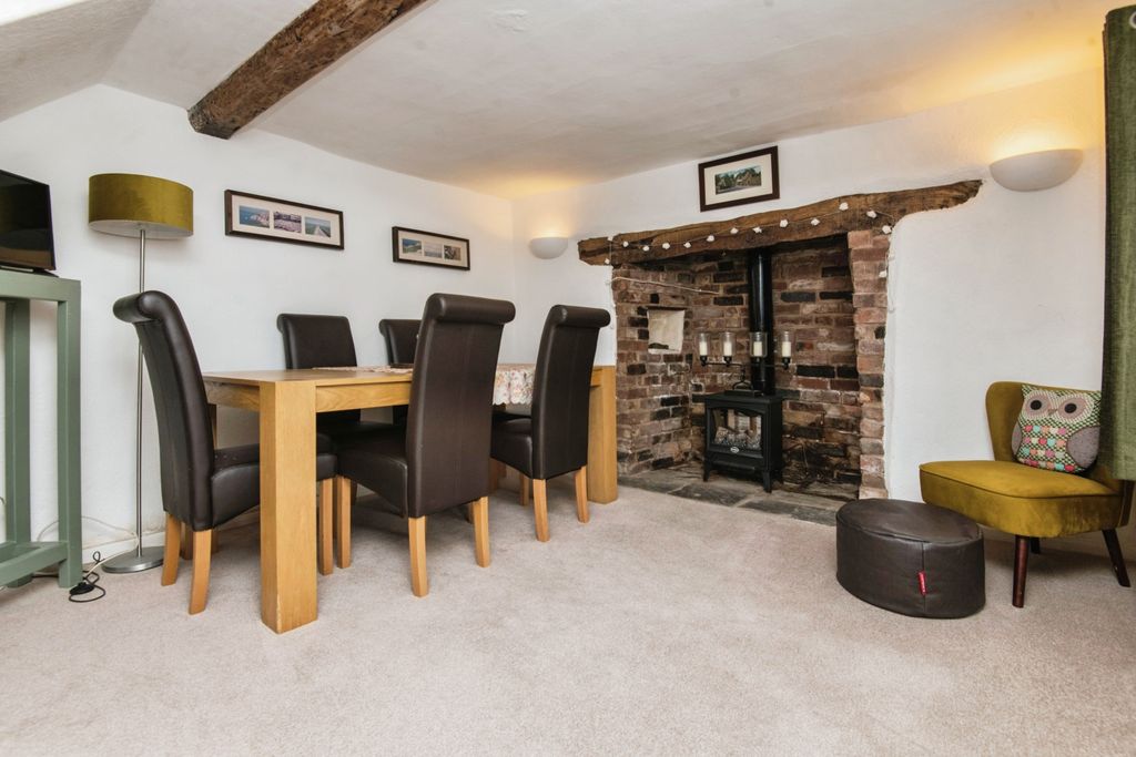 Property photo 3 of 15 Dining Room