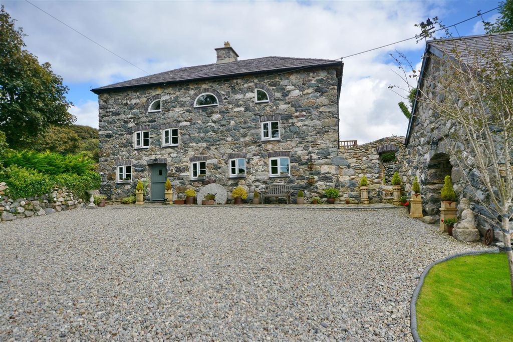 Property photo 3 of 32 Mwg_1613.Jpg