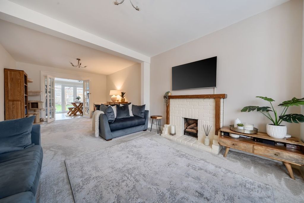 Property photo 3 of 19 1395577196960F73573d41